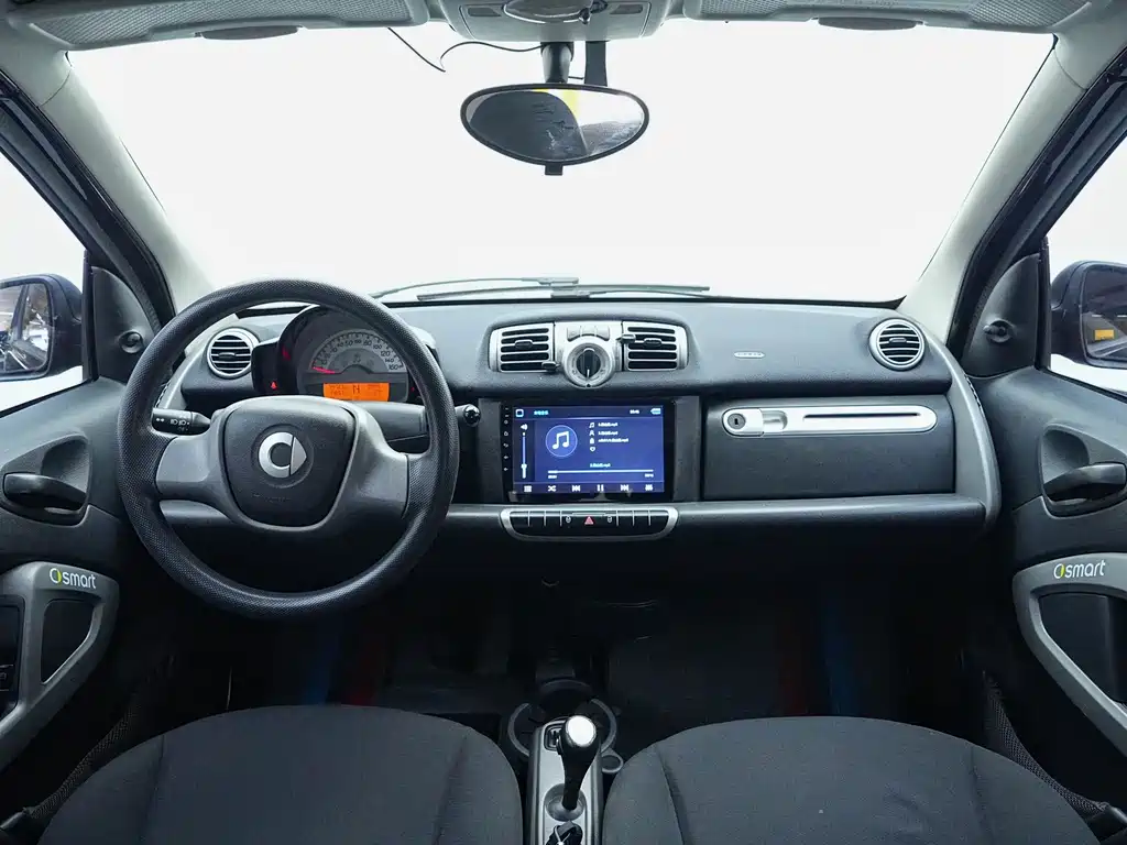 smart Smart Fortwo — миниатюра 8