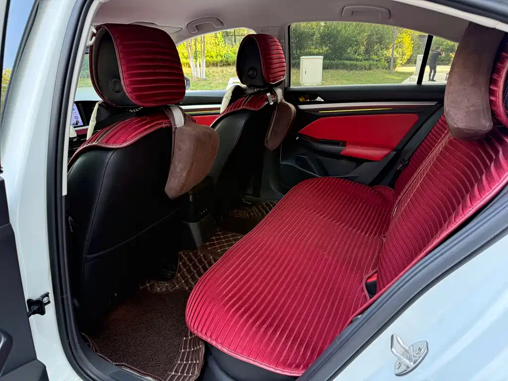 Volkswagen Bora — миниатюра 7