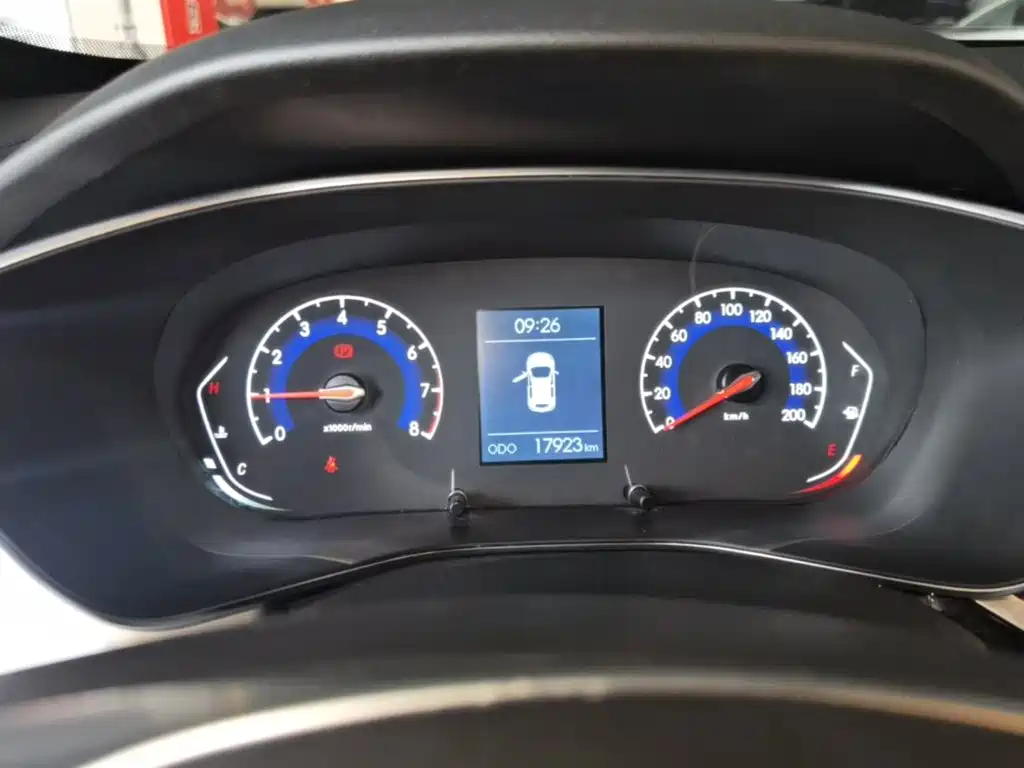 BAIC X3 — миниатюра 12