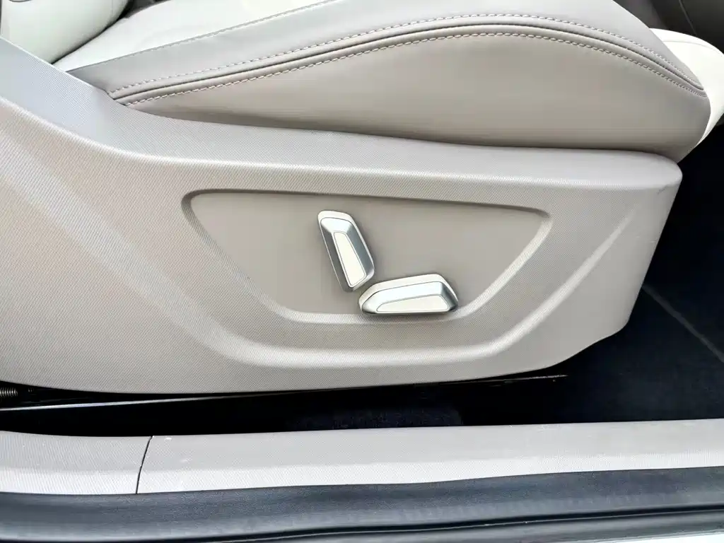 Geely Icon — миниатюра 23