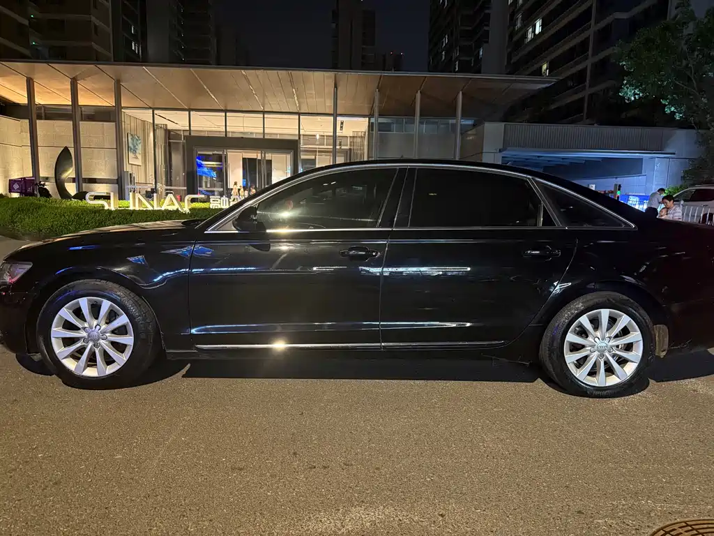 Audi A6L 2015 30 FSI