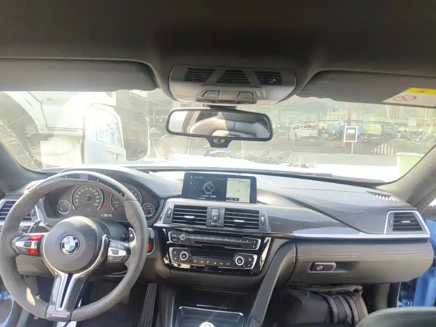 BMW M4 — миниатюра 8
