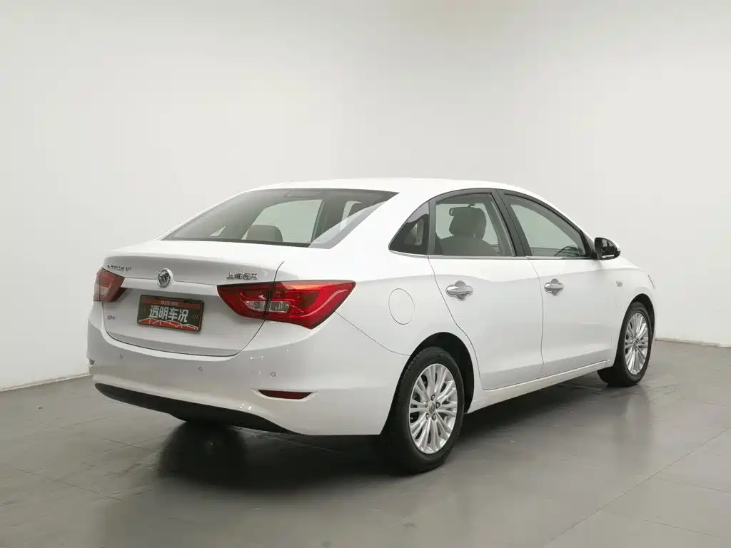 Buick Excelle — миниатюра 2