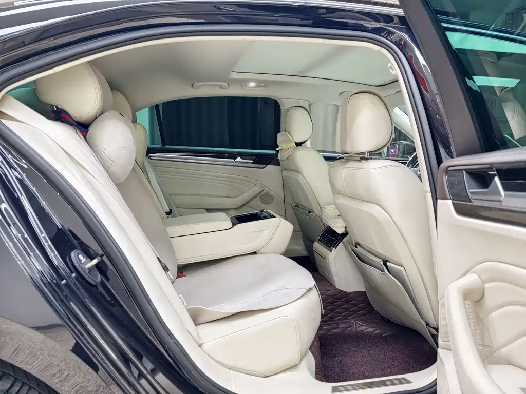 Volkswagen Phideon — миниатюра 29