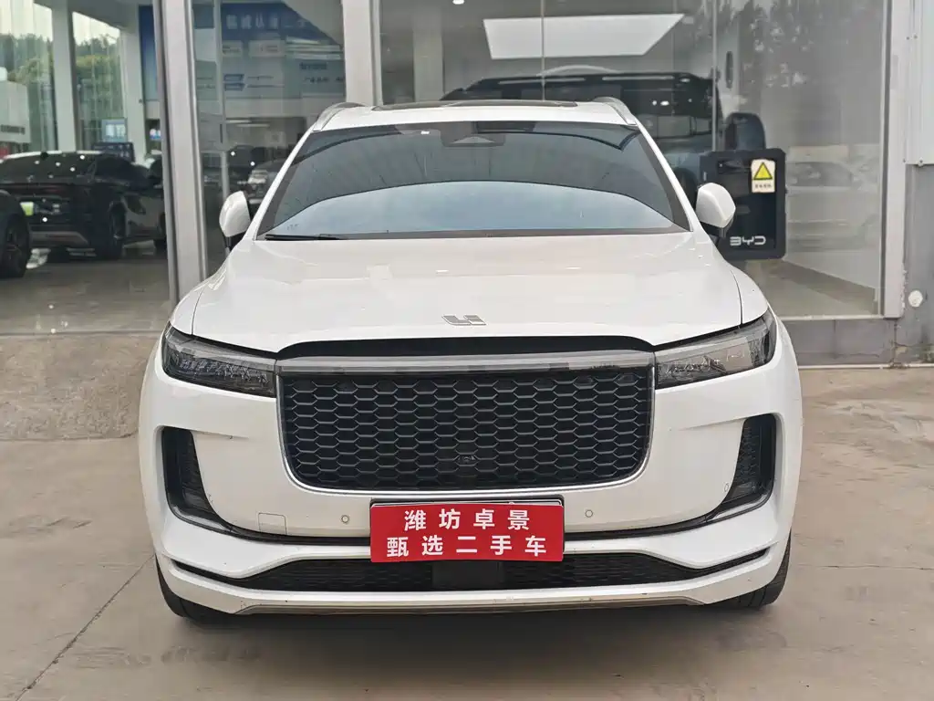 Li Auto Li ONE — миниатюра 2