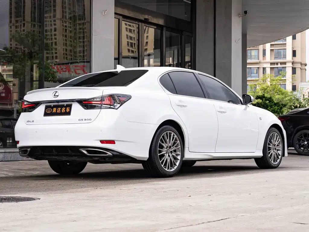 Lexus GS 2016 200t F SPORT