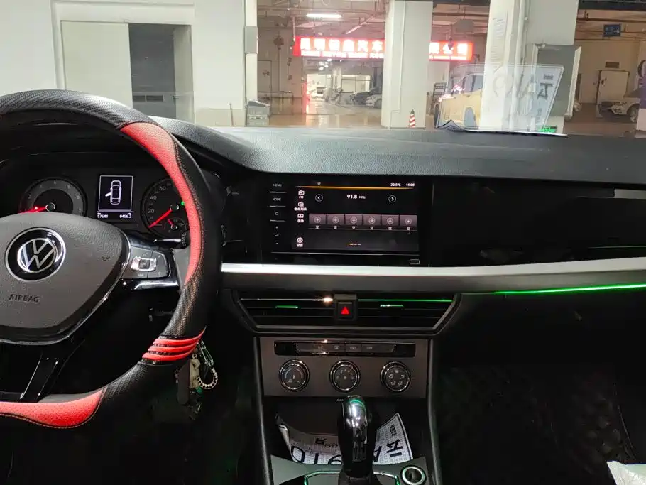 Volkswagen Lavida — миниатюра 13