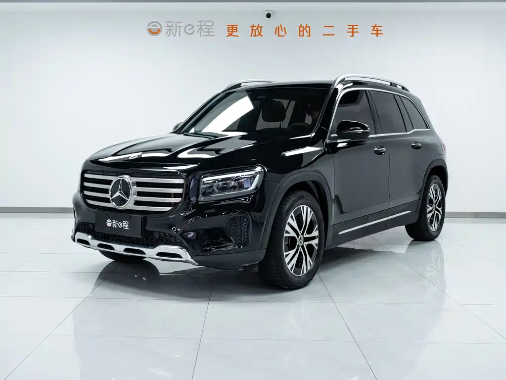 Mercedes-Benz GLB 2024