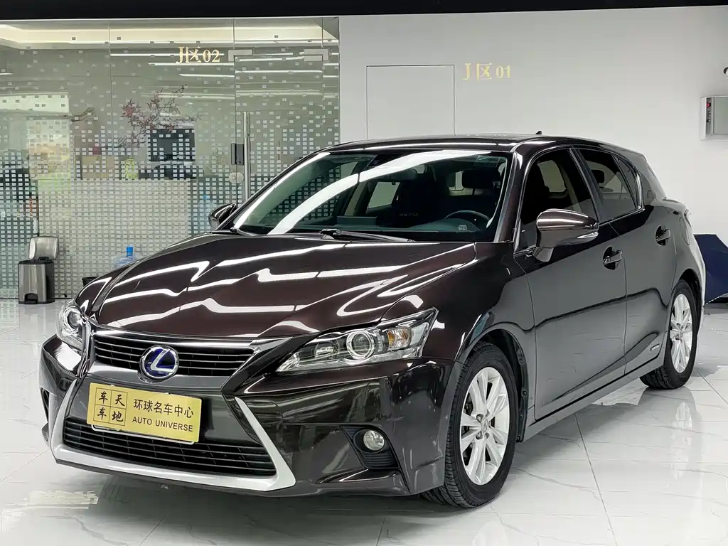Lexus CT
