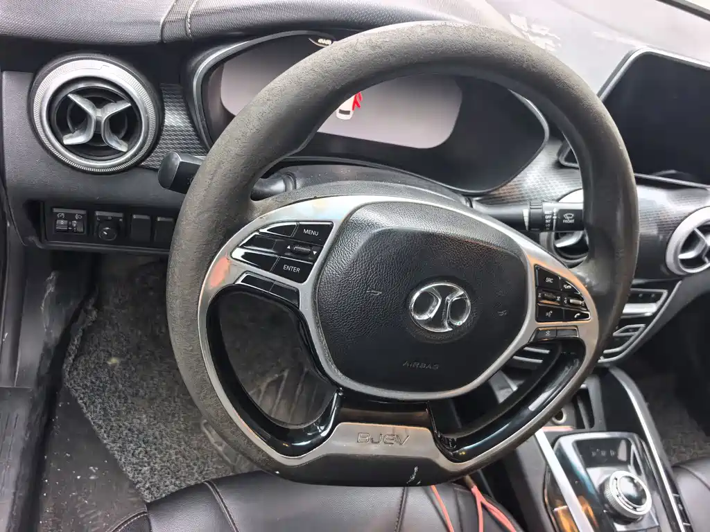 BAIC EU5 — миниатюра 13