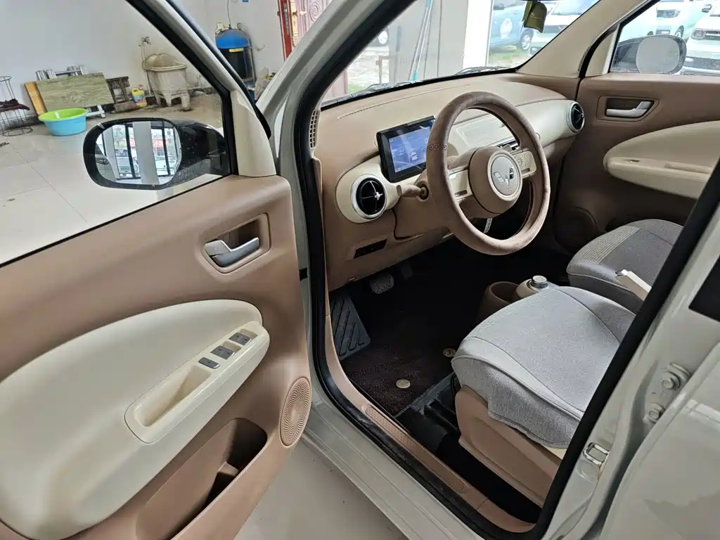 Wuling MINIEV — миниатюра 16
