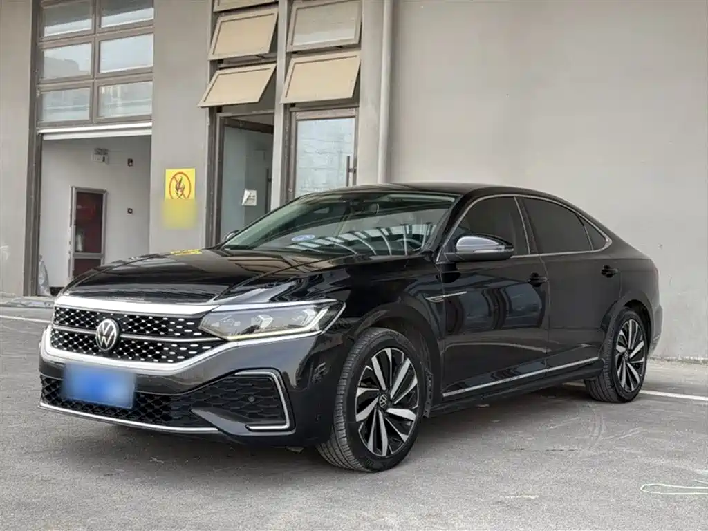 Volkswagen Passat 2022