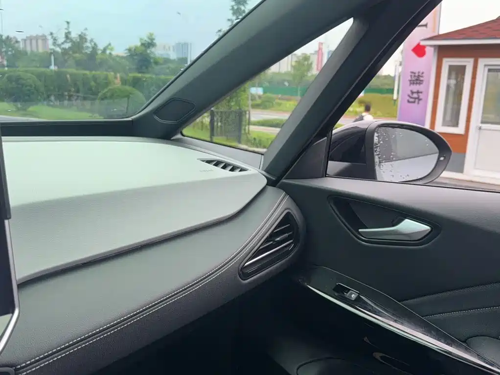 Volkswagen ID.3 — миниатюра 16