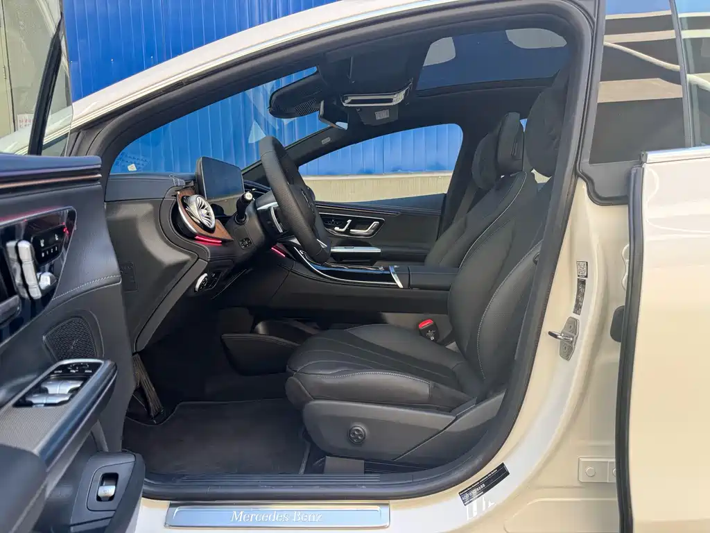 Mercedes-Benz EQE — миниатюра 3