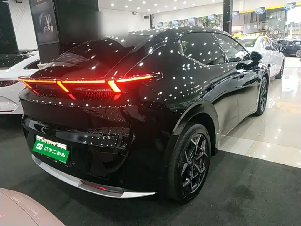 Lynk & Co Z20 — миниатюра 7
