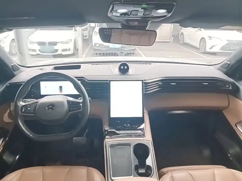 NIO ES8 — миниатюра 10