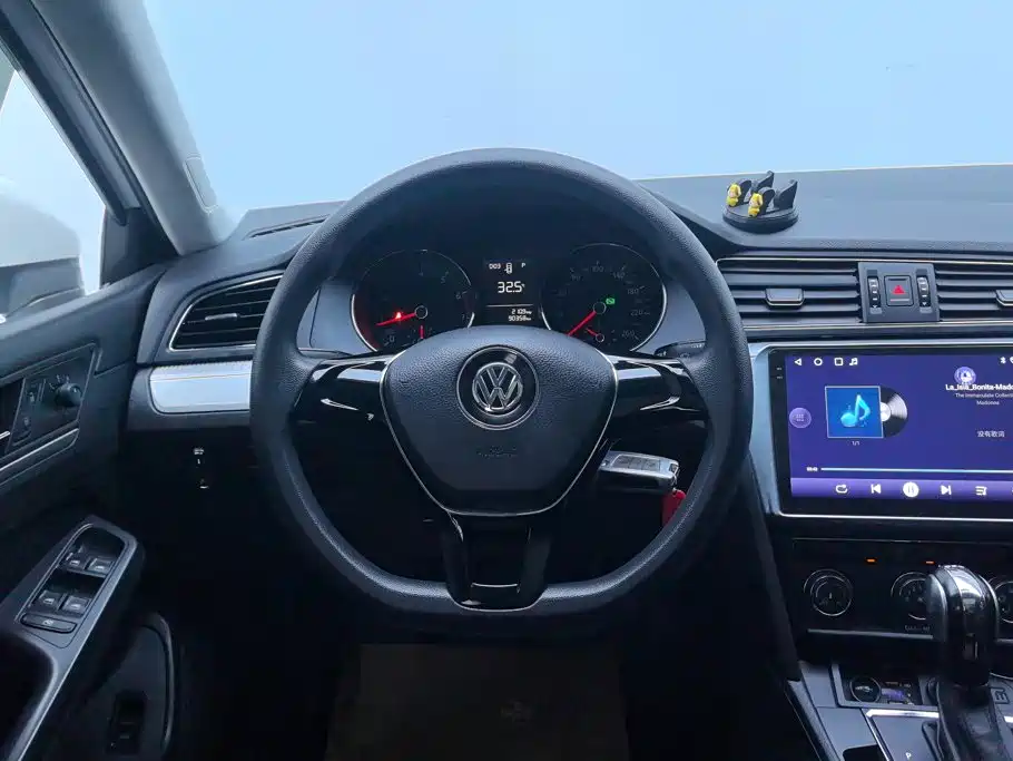 Volkswagen Lamando — миниатюра 15