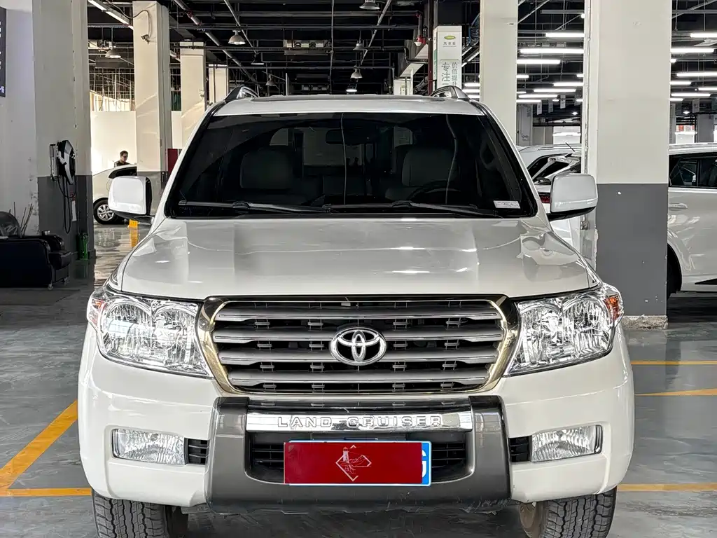 Toyota Land Cruiser — миниатюра 2