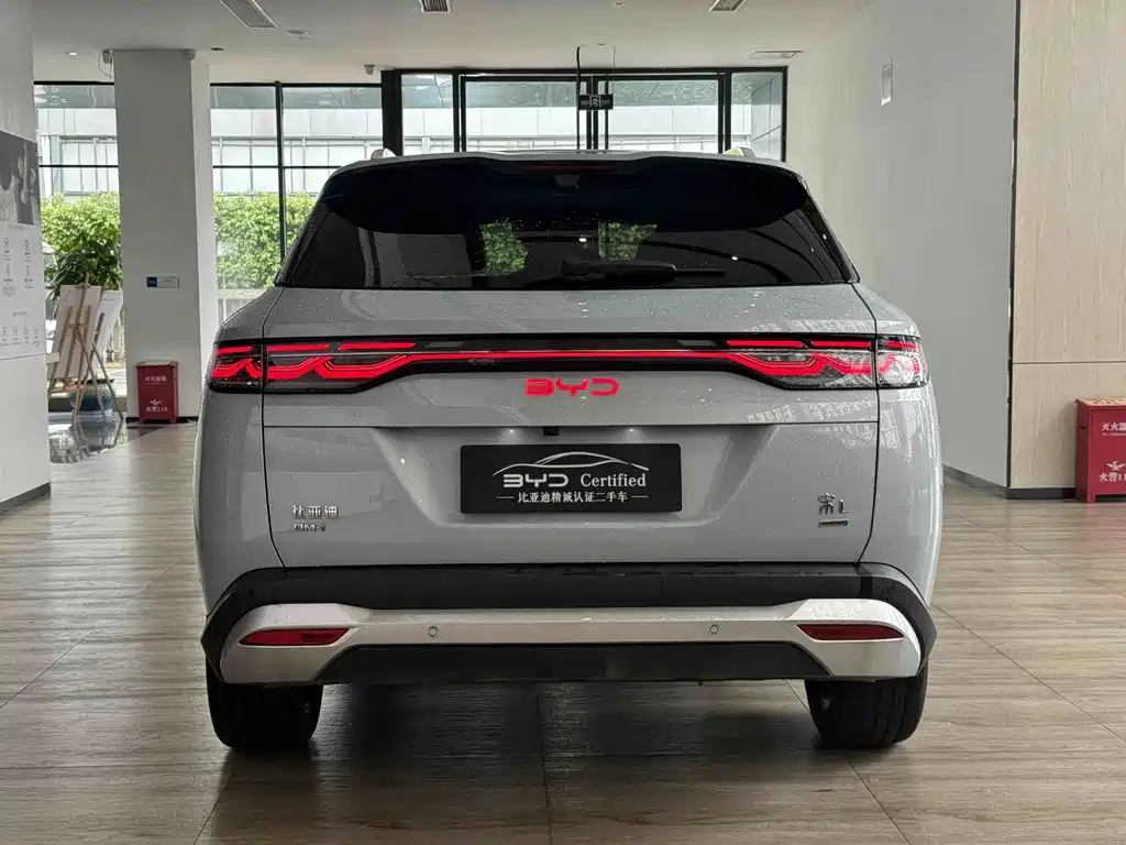 BYD L DM-i — миниатюра 3
