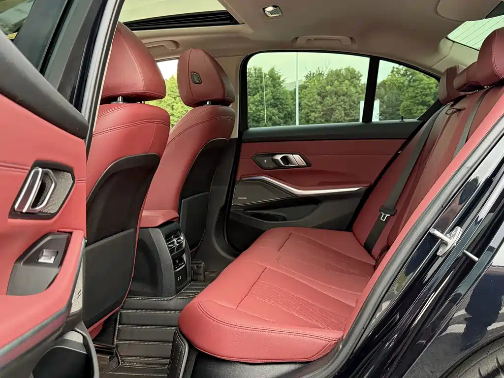 BMW 3 Series — миниатюра 13