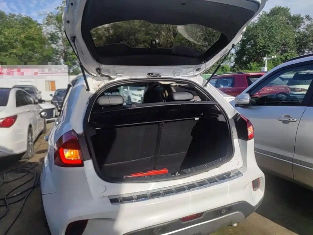 Geely Vision X3 — миниатюра 19