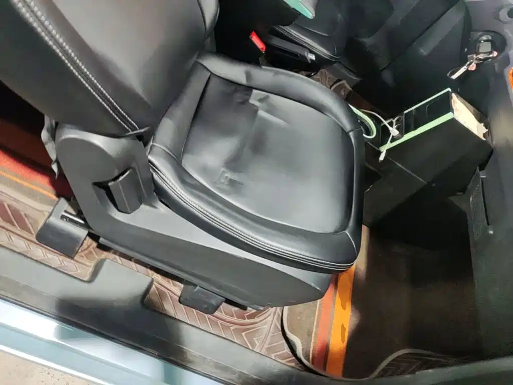 Wuling MINIEV — миниатюра 25