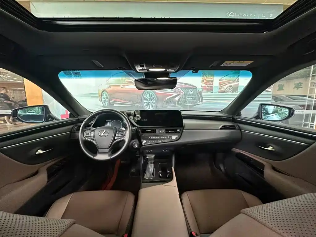 Lexus ES — миниатюра 3