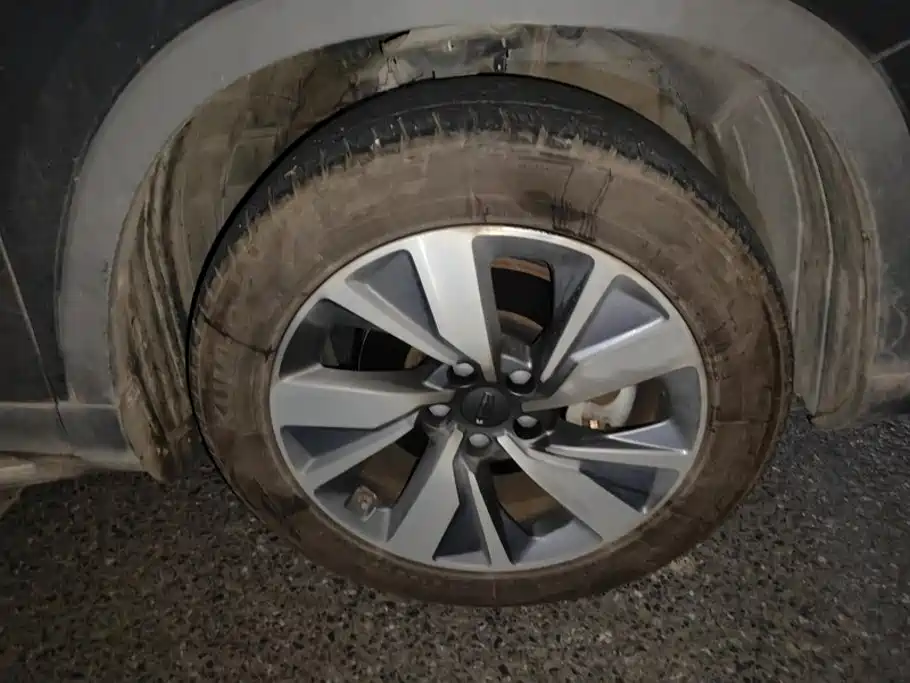 Geely Haoyue — миниатюра 6