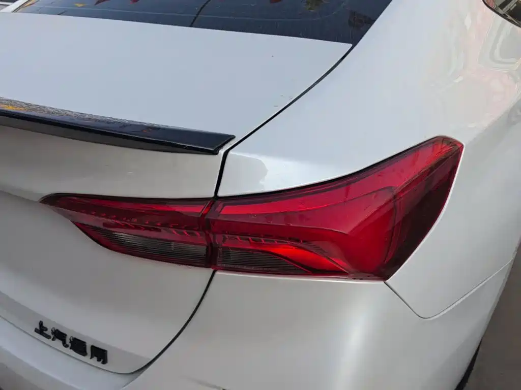Buick Verano — миниатюра 24