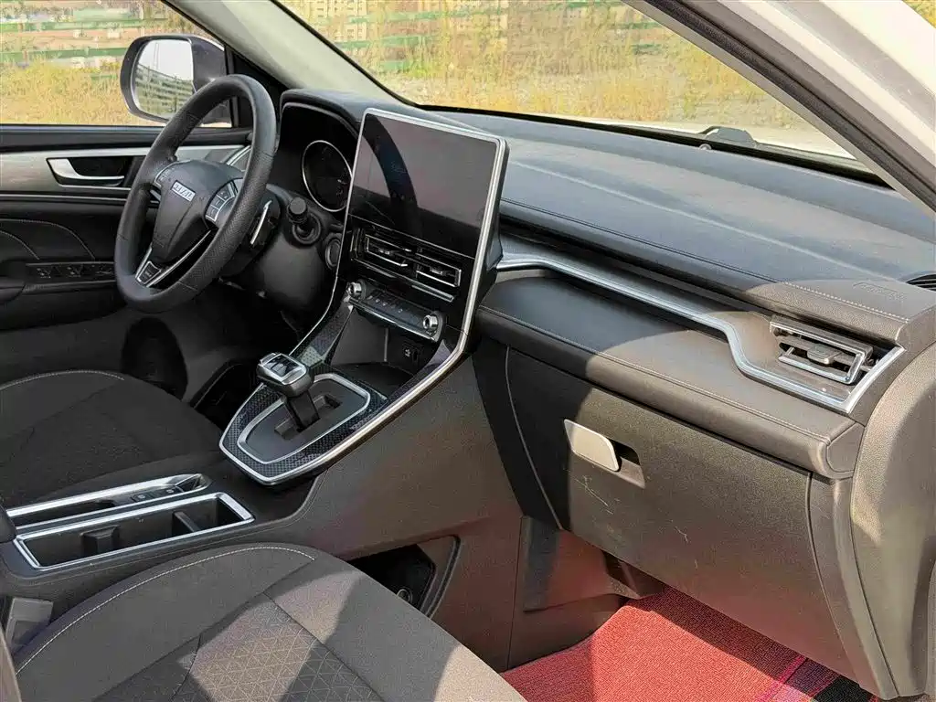Haval M6 — миниатюра 12