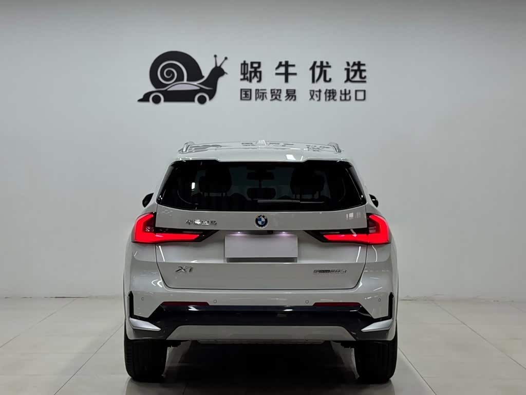 BMW X1 1.5 л 2023 г. Белый, пробег 26000 км