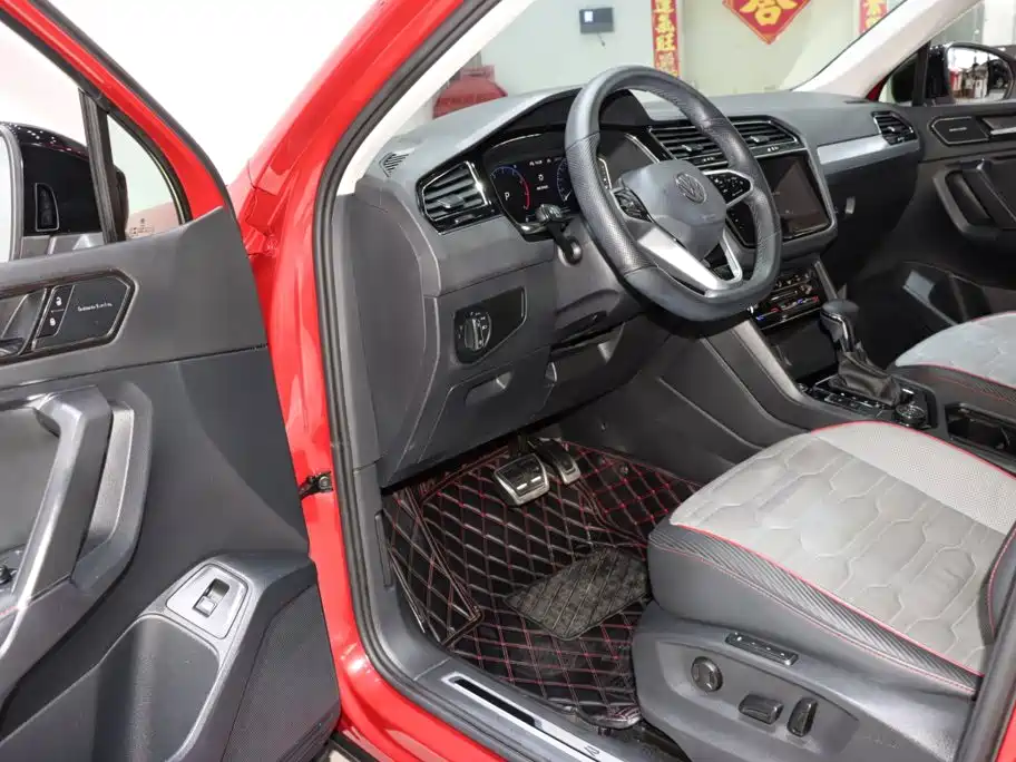 Volkswagen Tiguan X — миниатюра 9