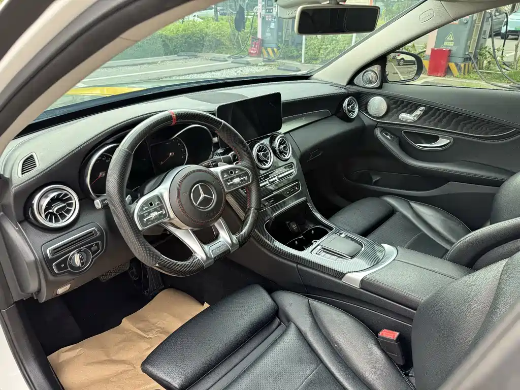 Mercedes-Benz C-Class — миниатюра 10