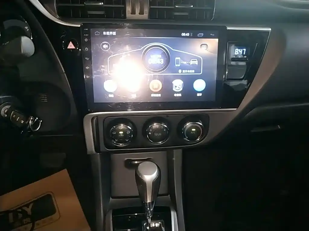 Toyota Corolla — миниатюра 13