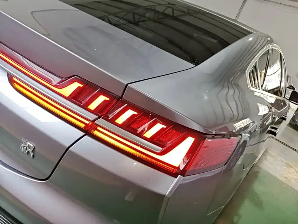 BYD Han — миниатюра 8