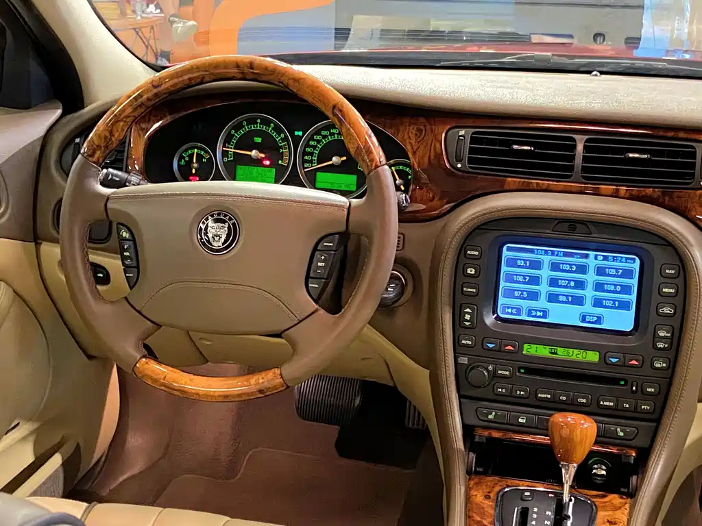 Jaguar S-TYPE — миниатюра 28