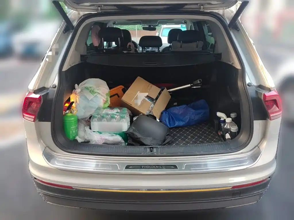 Volkswagen Tiguan L — миниатюра 17