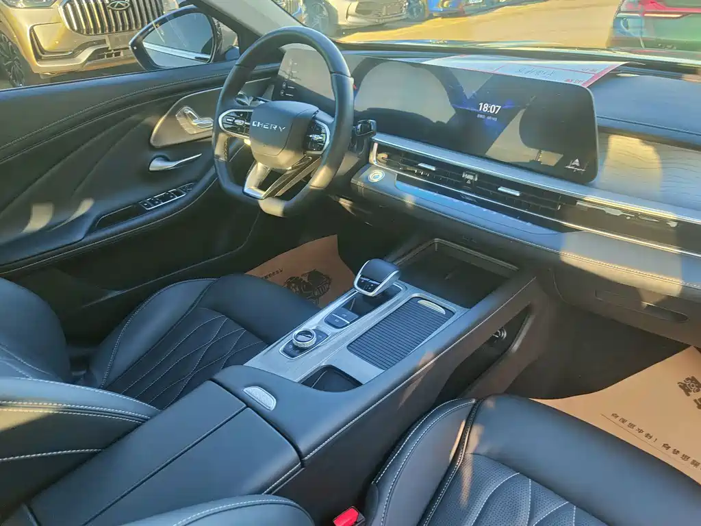 Chery Arrizo 8 — миниатюра 6