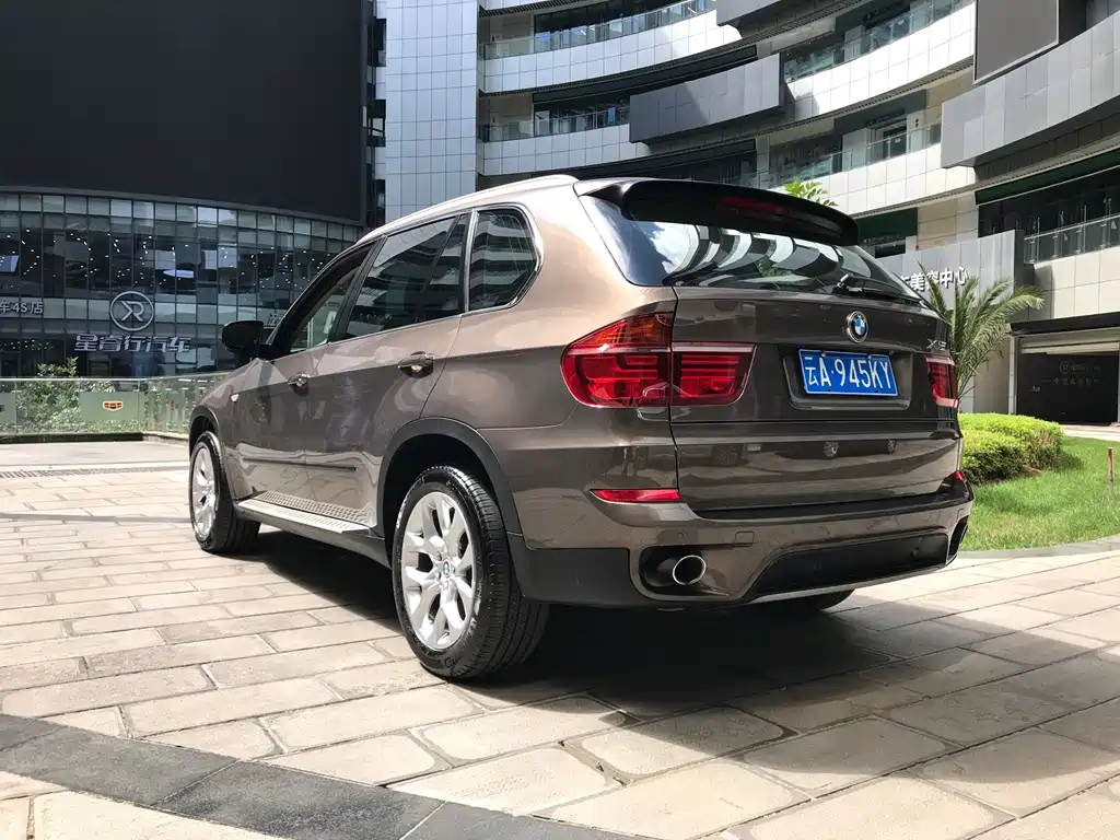 BMW X5 2011 xDrive35i Luxury