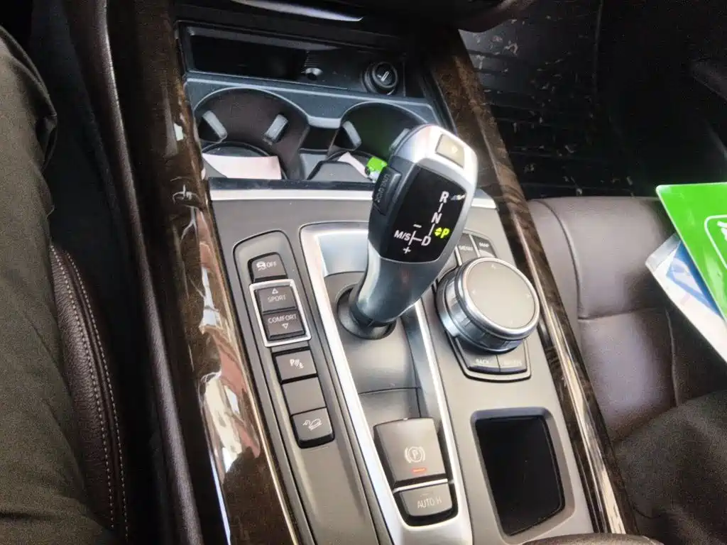 BMW X5 (Import) — миниатюра 15