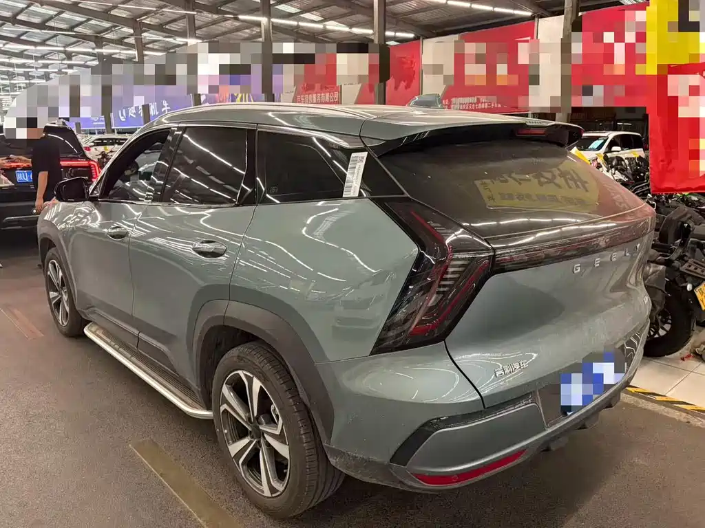 Geely Boyue L — миниатюра 9