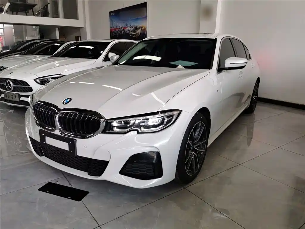 BMW 3 Series 2021