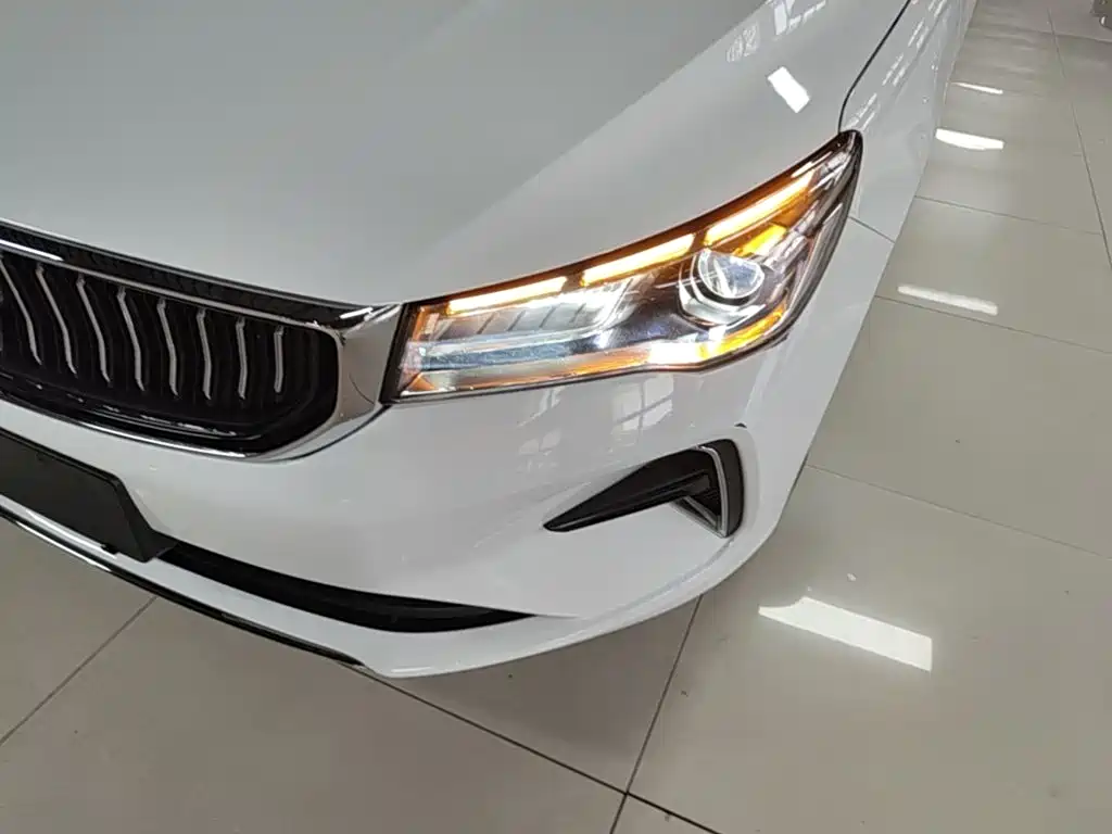 Geely Emgrand — миниатюра 24