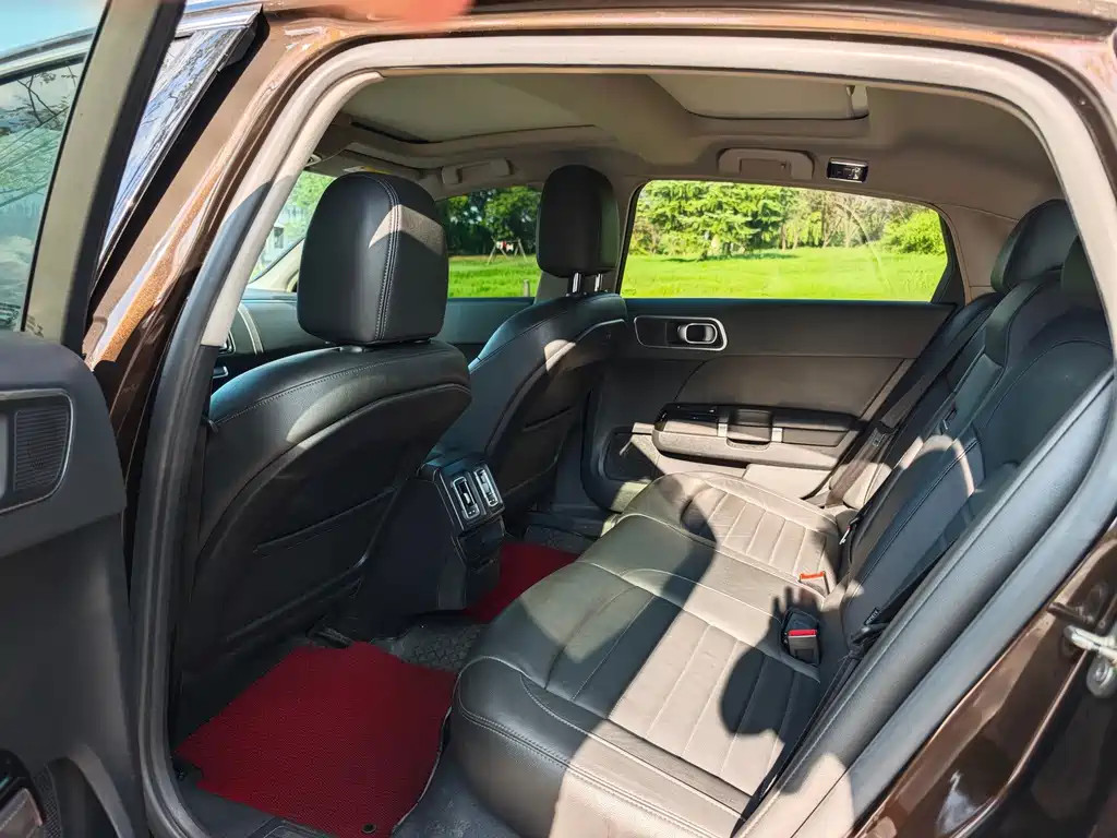 Citroen C6 — миниатюра 6