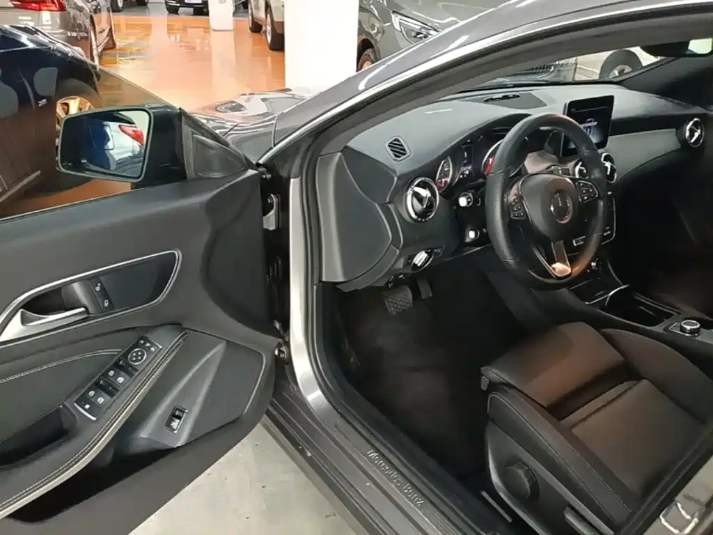 Mercedes-Benz CLA (Import) — миниатюра 16