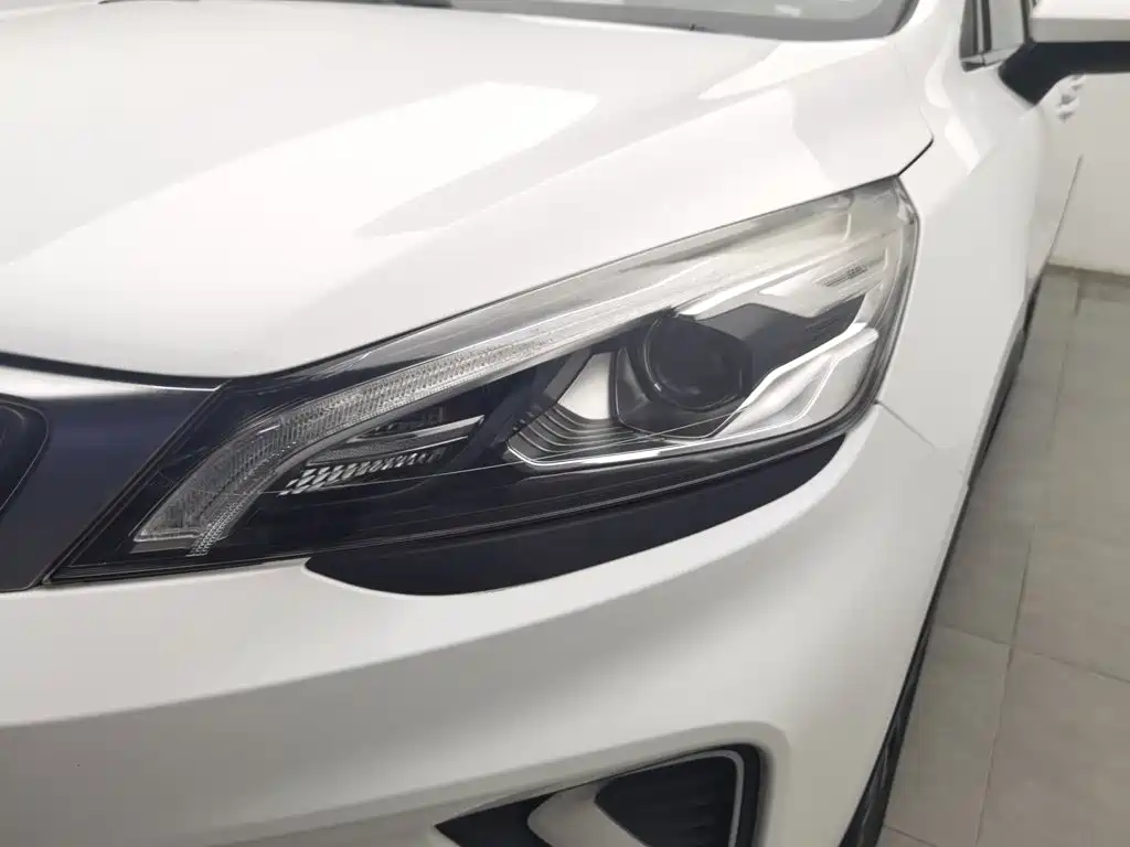 Geely Emgrand GS — миниатюра 7
