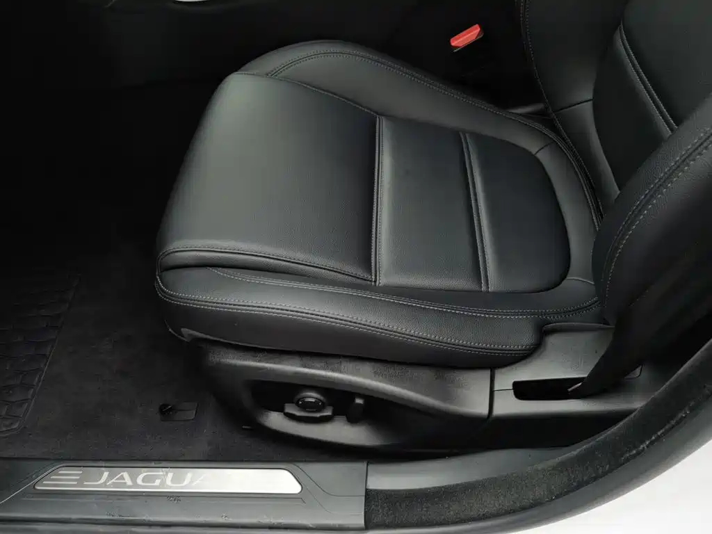 Jaguar XEL — миниатюра 20