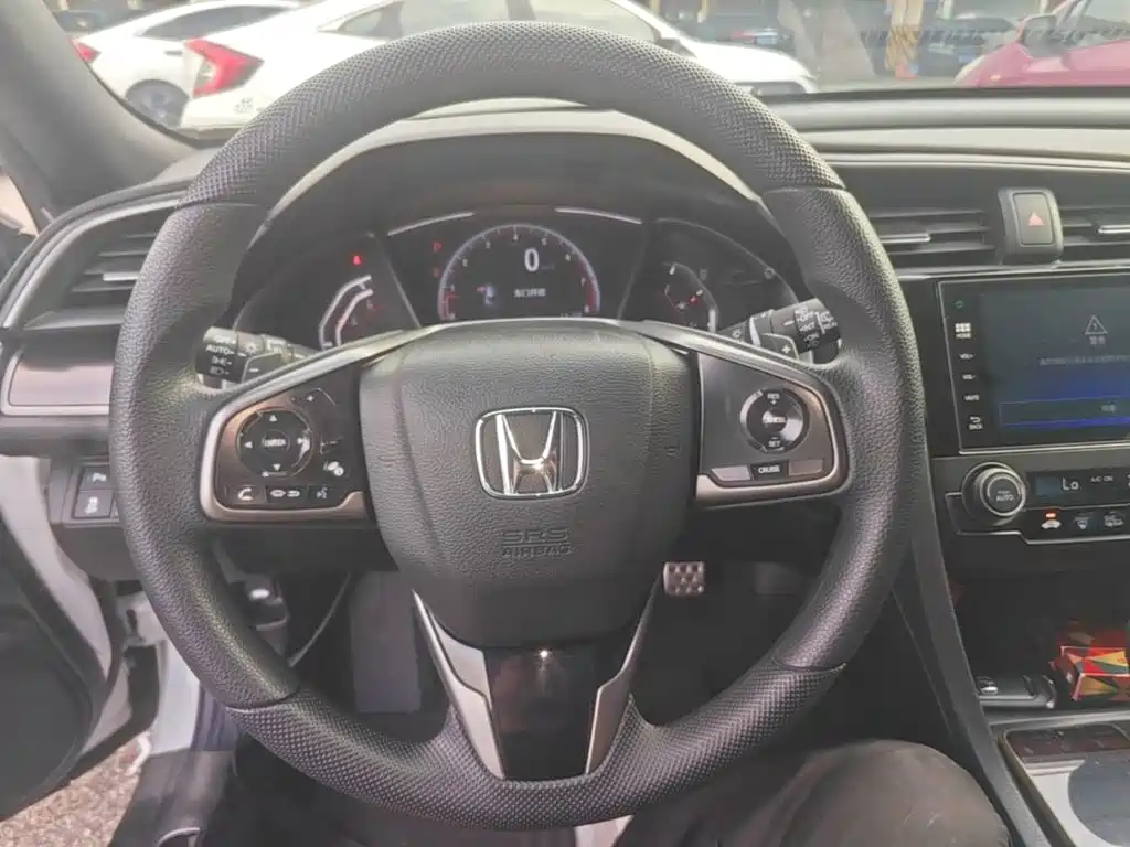 Honda Civic — миниатюра 11
