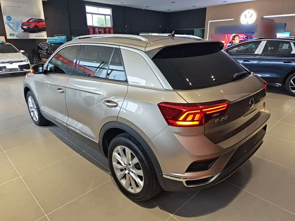 Volkswagen T-Roc — миниатюра 5