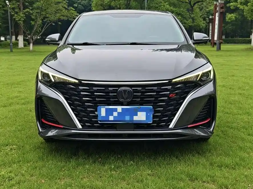 Changan Eado — миниатюра 5
